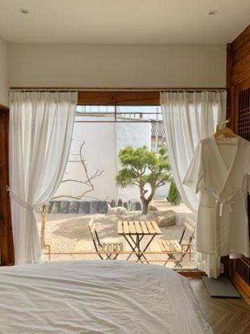 El House Hotel Gyeongju Eksteriør billede