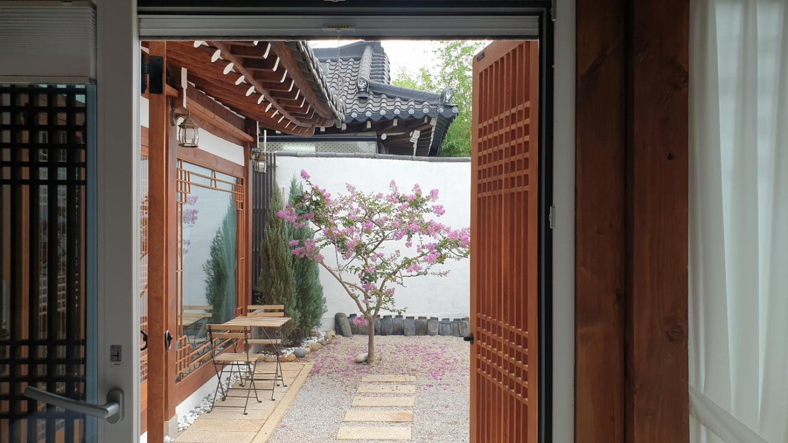 El House Hotel Gyeongju Eksteriør billede